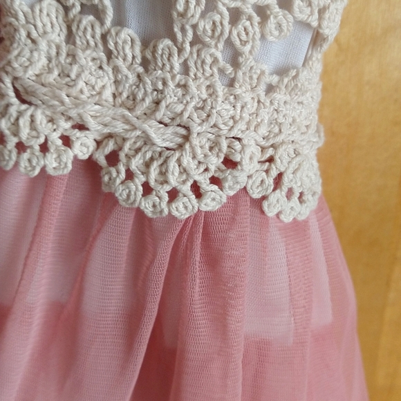 J Lee Girls Small Pink Frilly Dress - Picture 5 of 5